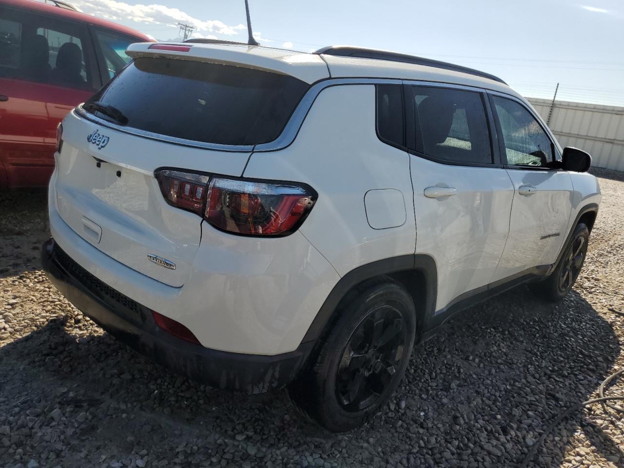 Lot #2907658711 2018 JEEP COMPASS LA