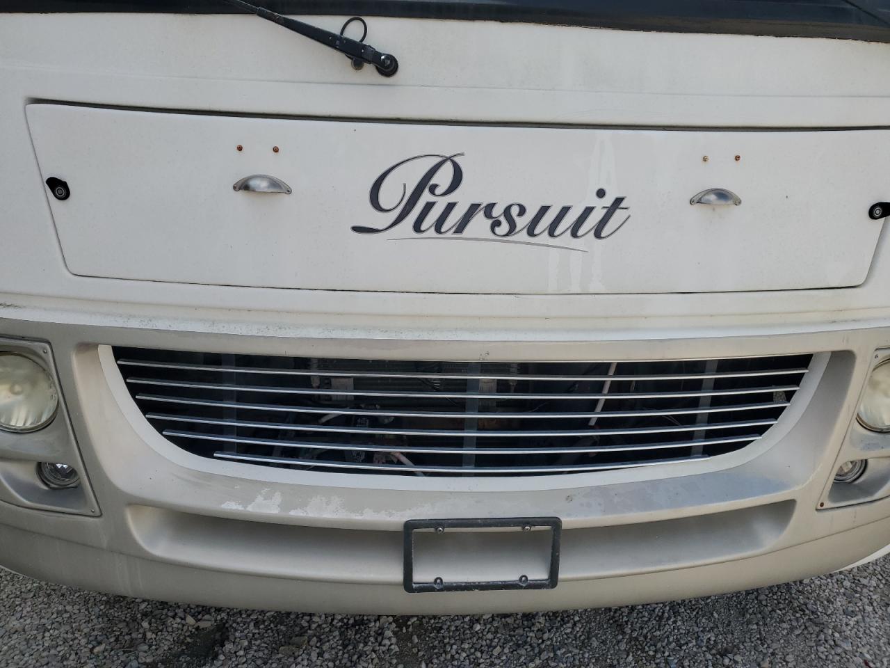 Lot #2852552904 2004 GXML PURSUIT