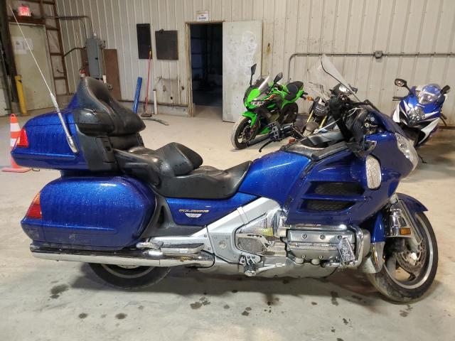 2001 HONDA GL1800 #2853154392