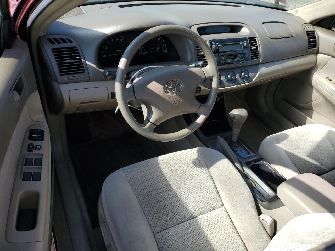 Lot #2864459795 2004 TOYOTA CAMRY LE