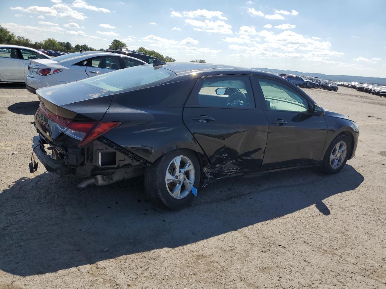 Lot #2828335416 2021 HYUNDAI ELANTRA SE