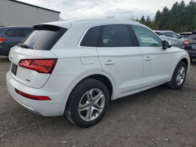 VIN WA1ANAFY3K2117999 2019 Audi Q5, Premium no.3