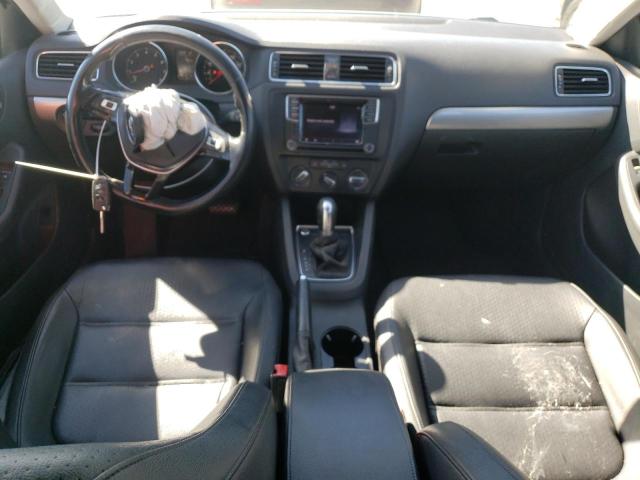 2016 VOLKSWAGEN JETTA SE - 3VWD67AJ2GM334471