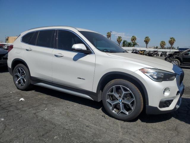 VIN WBXHT3C36J5F92807 2018 BMW X1 no.4