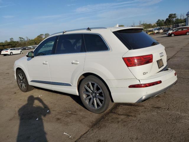 VIN WA1AHAF76JD045584 2018 Audi Q7, Premium no.2