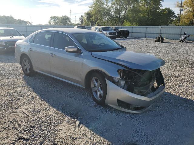 VIN 1VWAT7A3XEC025956 2014 Volkswagen Passat, S no.4