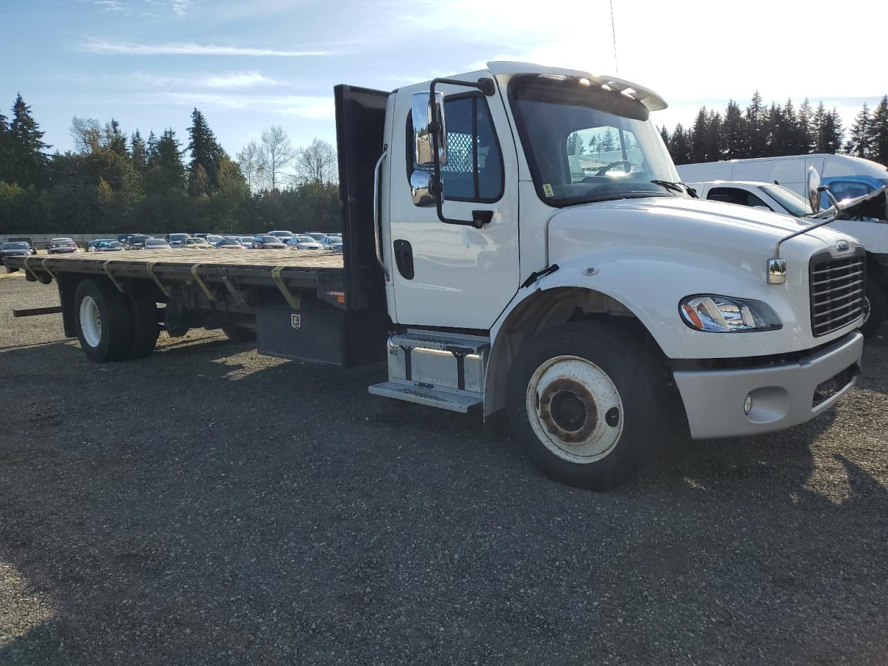 Lot #2872227306 2016 FREIGHTLINER M2 106 MED