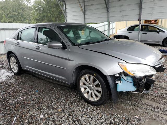 VIN 1C3CCBBB2DN726339 2013 Chrysler 200, Touring no.4