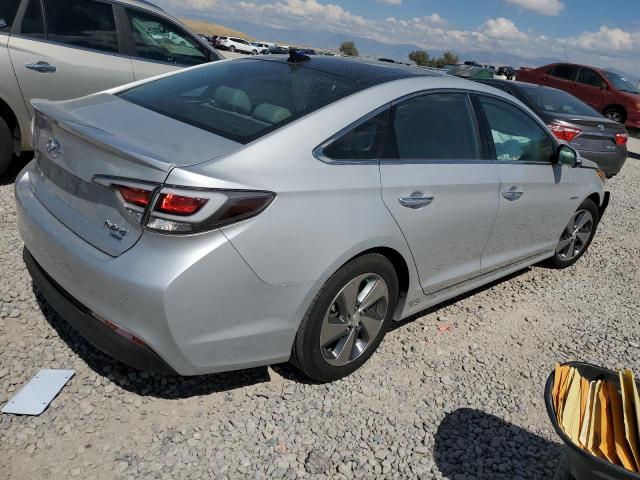 2017 HYUNDAI SONATA HYB - KMHE34L15HA047096