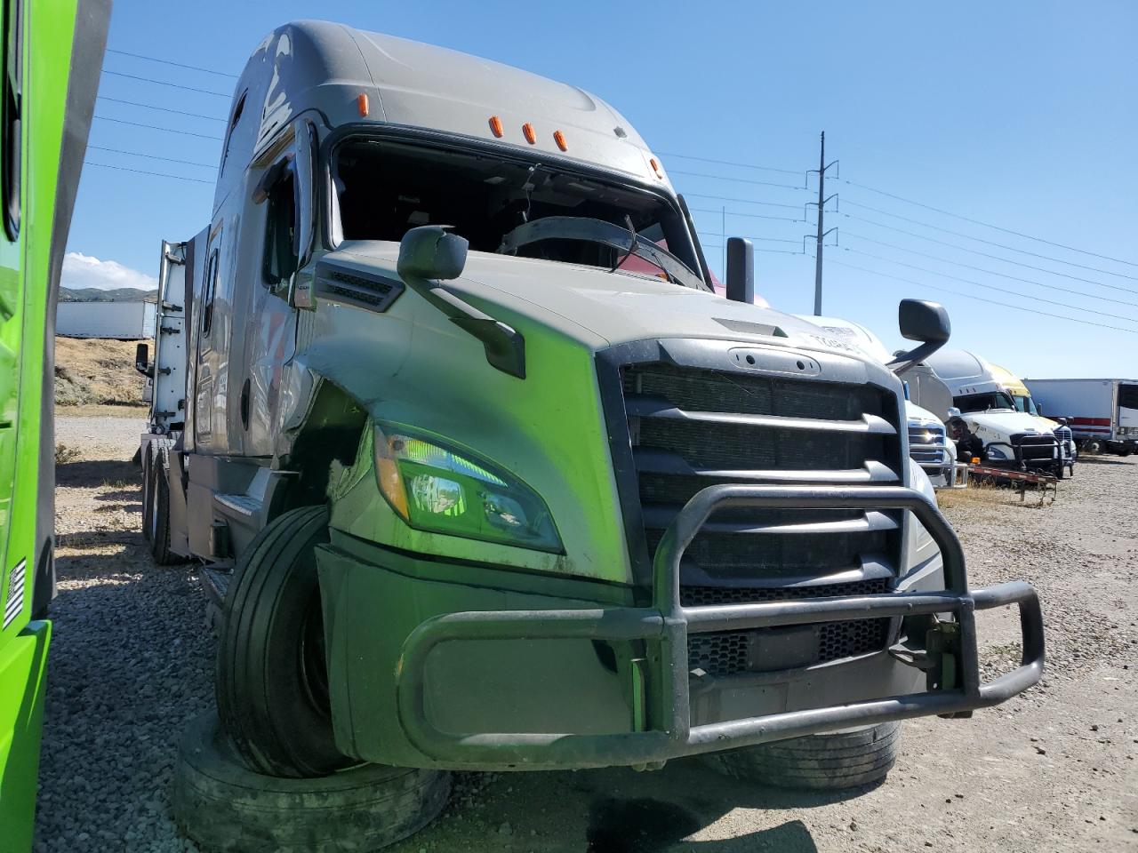 Freightliner Cascadia 2021 126" Sleepercab