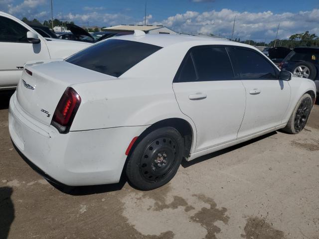 VIN 2C3CCAGG5JH140589 2018 Chrysler 300, S no.3