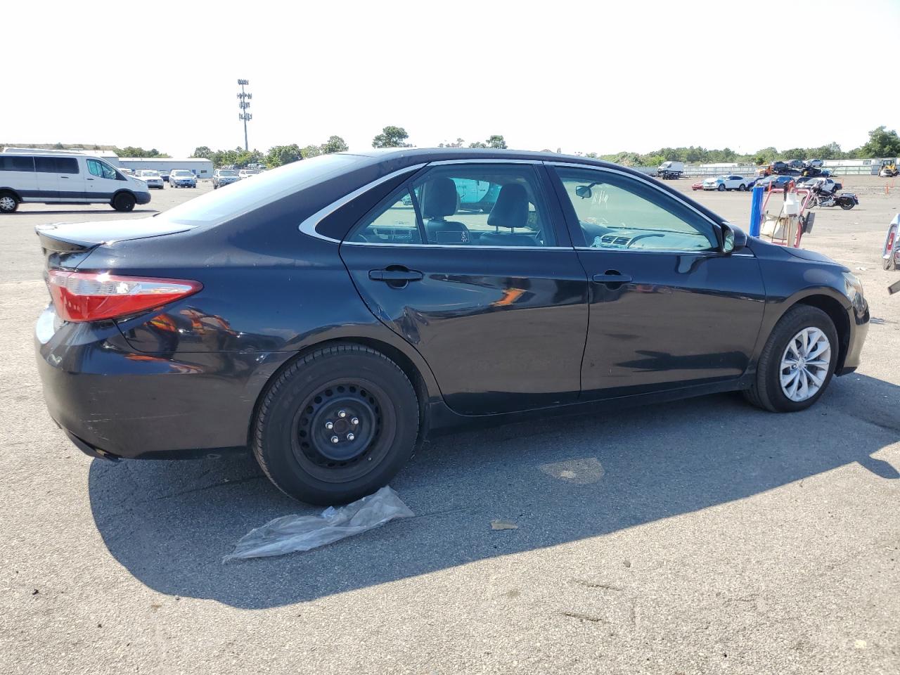 Lot #3027010808 2016 TOYOTA CAMRY LE