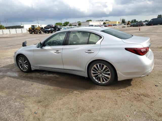 VIN JN1EV7AP6JM362486 2018 Infiniti Q50, Luxe no.2