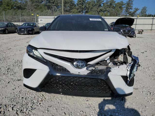 VIN 4T1BZ1HK4KU026134 2019 Toyota Camry, Xse no.5