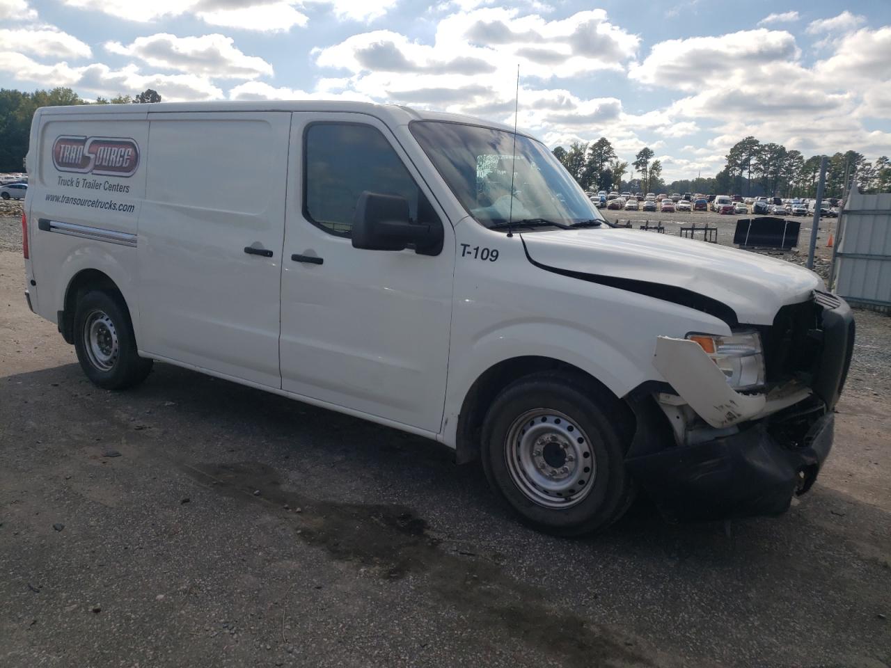 Lot #3025971977 2015 NISSAN NV 1500