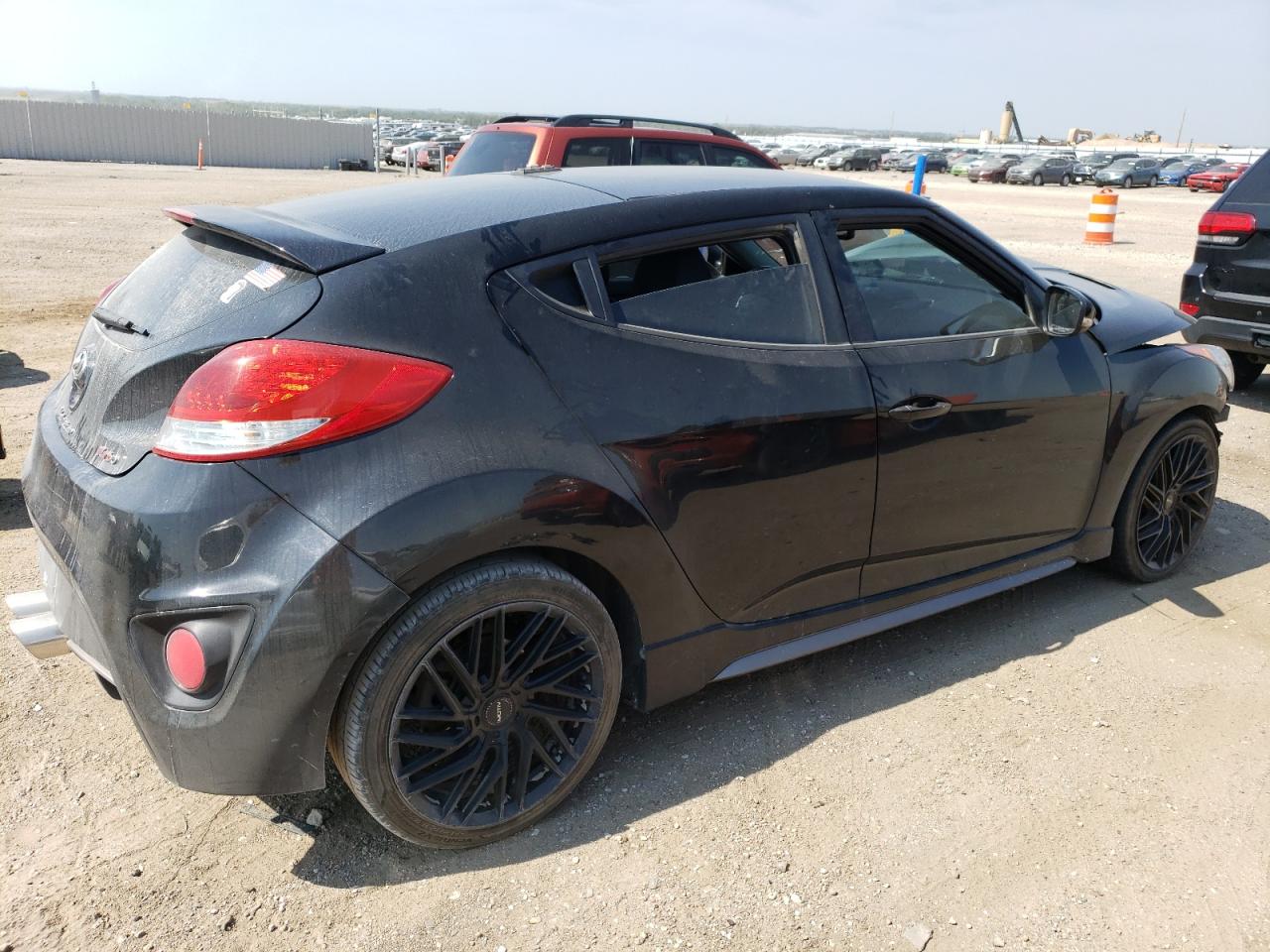 Lot #2960356843 2013 HYUNDAI VELOSTER T