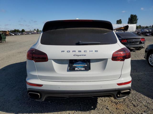 2017 PORSCHE CAYENNE - WP1AA2A24HKA88286