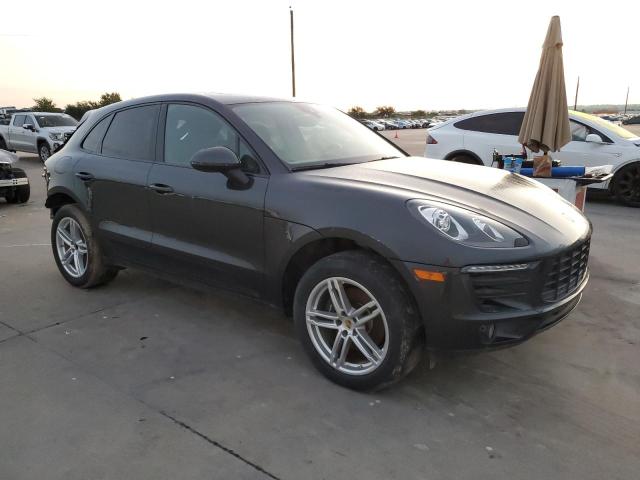 VIN WP1AA2A50JLB22704 2018 Porsche Macan no.4