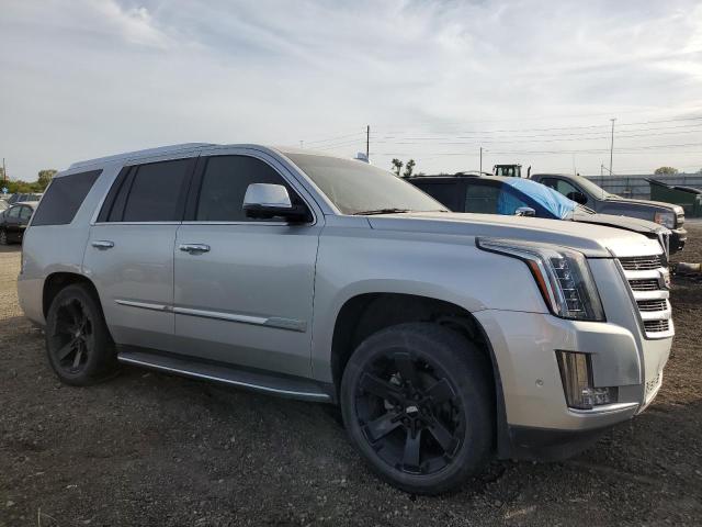 VIN 1GYS4BKJ7KR140912 2019 CADILLAC ESCALADE no.4