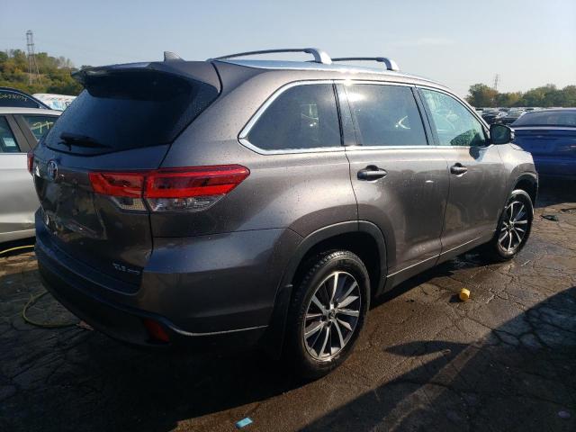 VIN 5TDJZRFH8KS593506 2019 Toyota Highlander, SE no.3