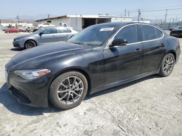 VIN ZARFAEBN8J7563521 2018 Alfa Romeo Giulia no.1