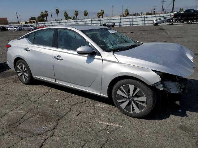 VIN 1N4BL4DV7KC181036 2019 Nissan Altima, SV no.4