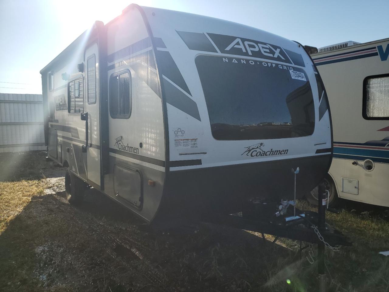 Forest River Coachmen Apex 2023 