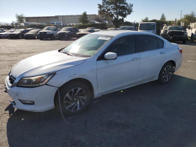 VIN 1HGCR2F52FA064000 2015 Honda Accord, Sport no.1