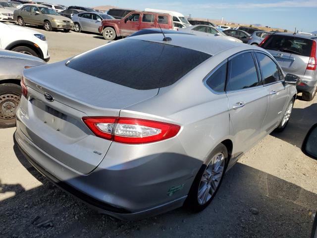 VIN 3FA6P0PU7GR229774 2016 Ford Fusion, Se Phev no.3