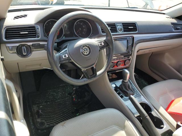 2017 VOLKSWAGEN PASSAT SE - 1VWBT7A36HC055951