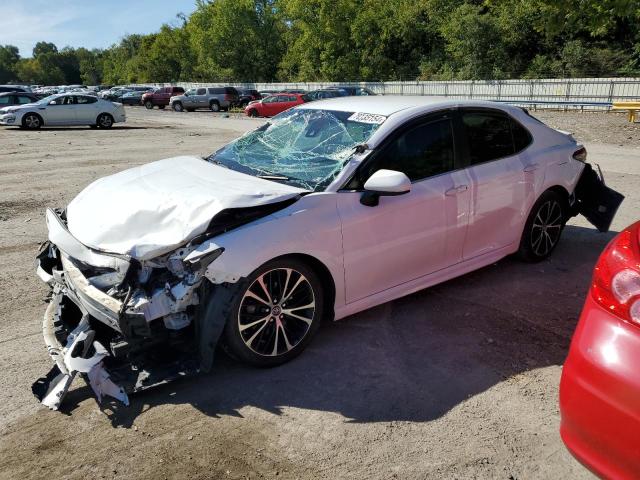 VIN 4T1B11HKXJU530886 2018 Toyota Camry, L no.1