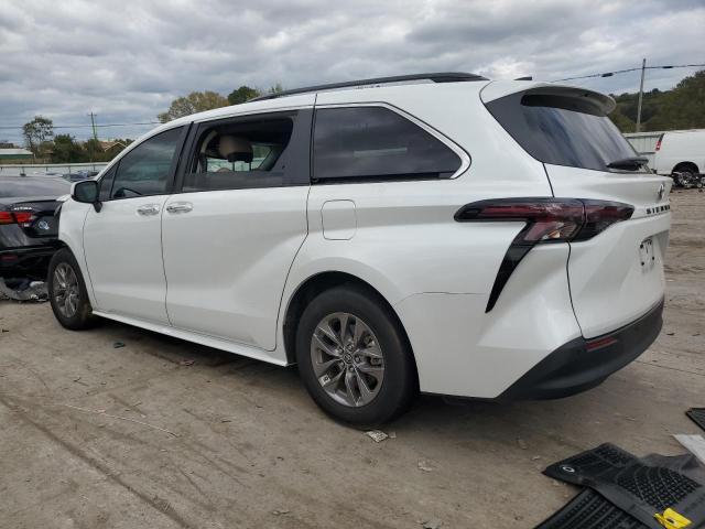 2023 TOYOTA SIENNA XLE - 5TDYRKEC2PS145829