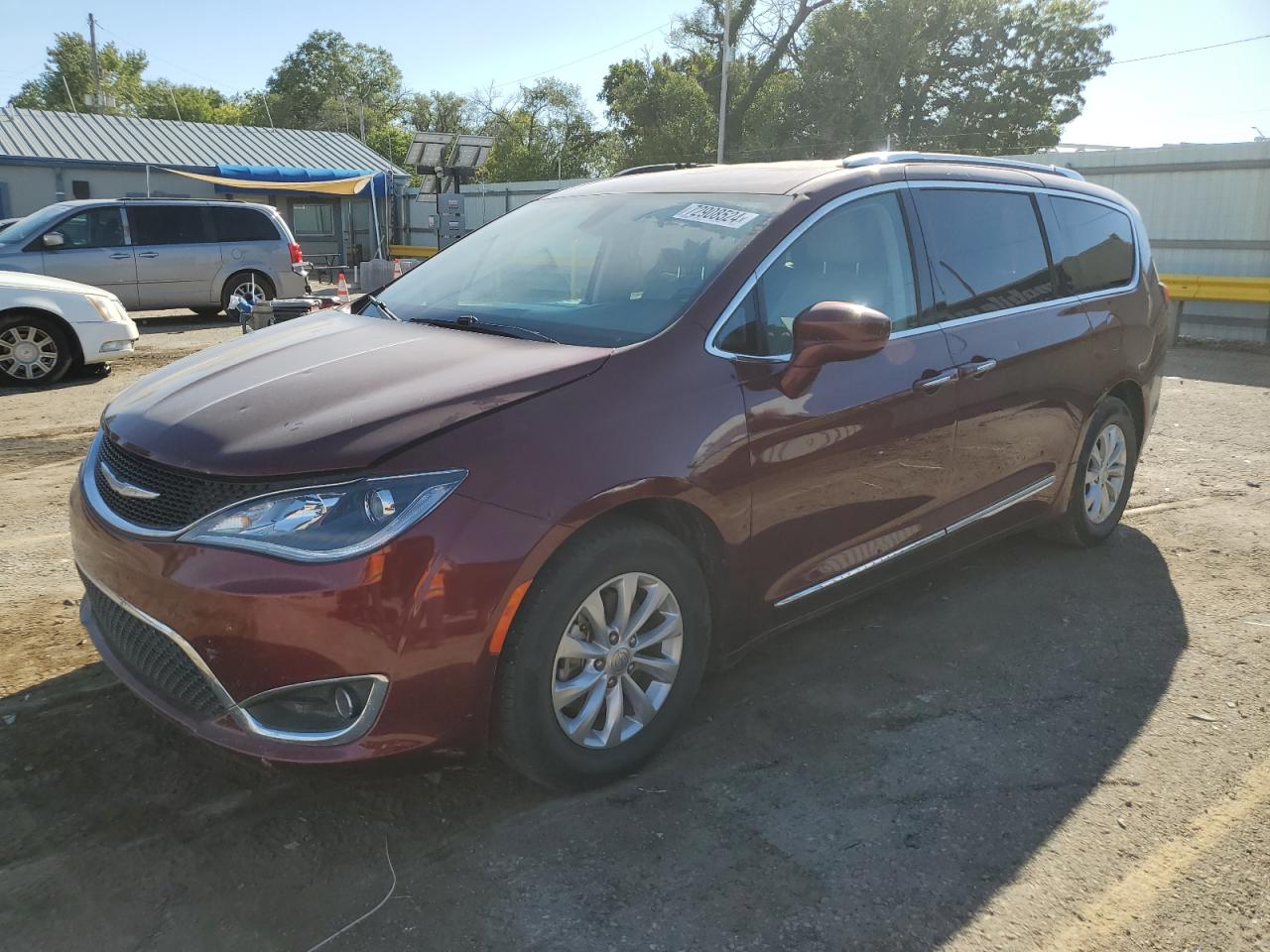 Lot #2921724676 2018 CHRYSLER PACIFICA T