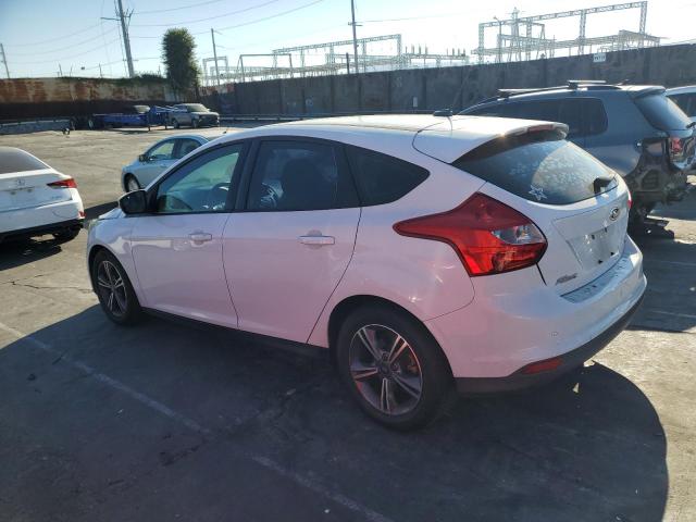 FORD FOCUS SE 2014 white hatchbac gas 1FADP3K23EL420943 photo #3