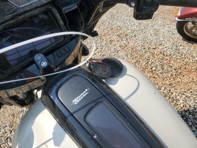 2023 HARLEY-DAVIDSON FLHXST - 1HD1ABL16PB627588