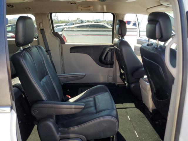 2015 CHRYSLER TOWN & COU - 2C4RC1BG5FR695458