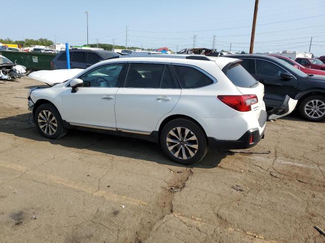 VIN 4S4BSETC2J3270638 2018 Subaru Outback, Touring no.2