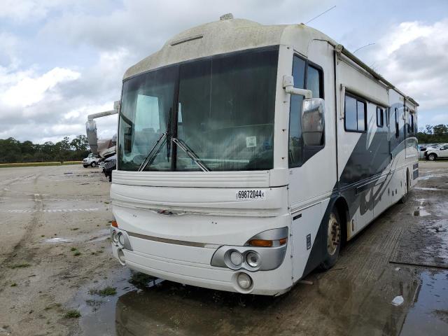 SPARTAN MOTORS MOTORHOME 2001 two tone motorize diesel 4VZBR23911C038081 photo #3