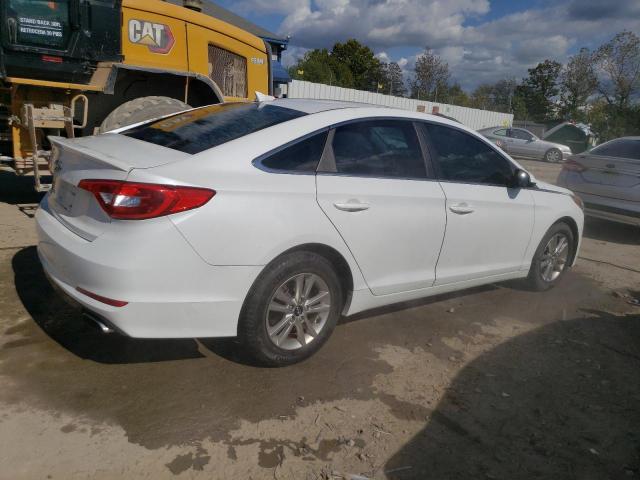 HYUNDAI SONATA SE 2015 white  gas 5NPE24AF5FH037714 photo #4