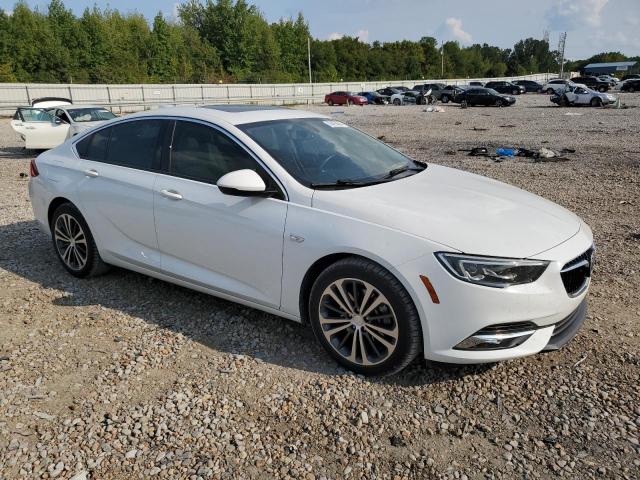 2018 BUICK REGAL ESSE W04GR6SX0J1061226