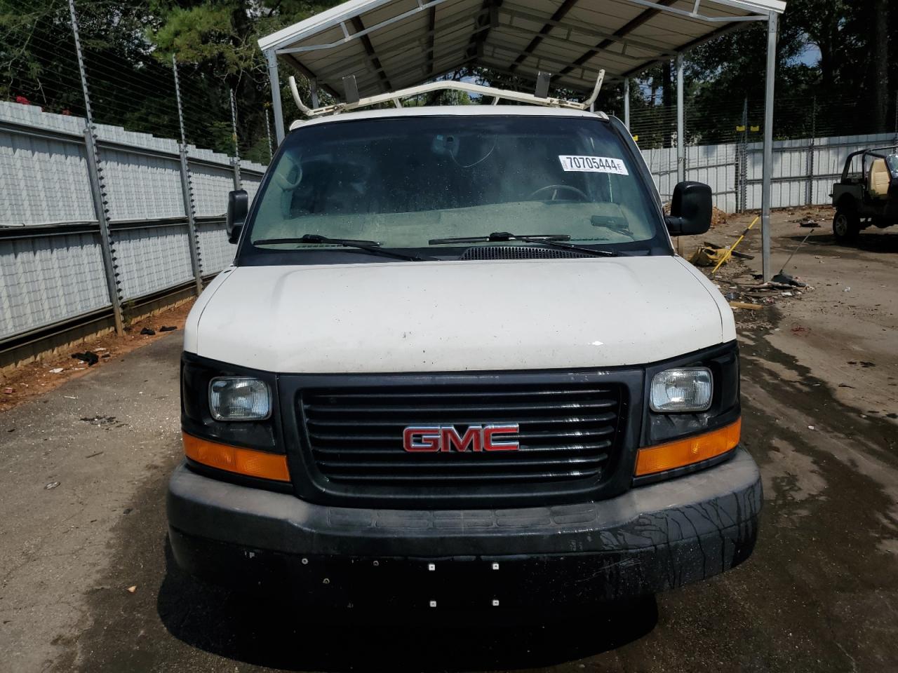 Lot #2918915574 2012 GMC SAVANA G25