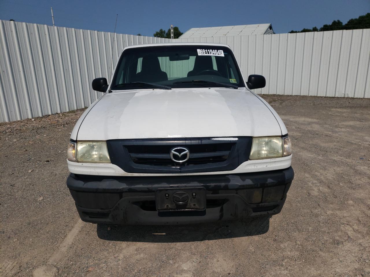 Lot #3025792314 2004 MAZDA B2300