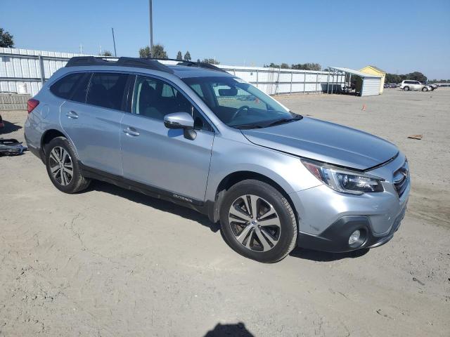 VIN 4S4BSENC2J3263606 2018 Subaru Outback, 3.6R Lim... no.4