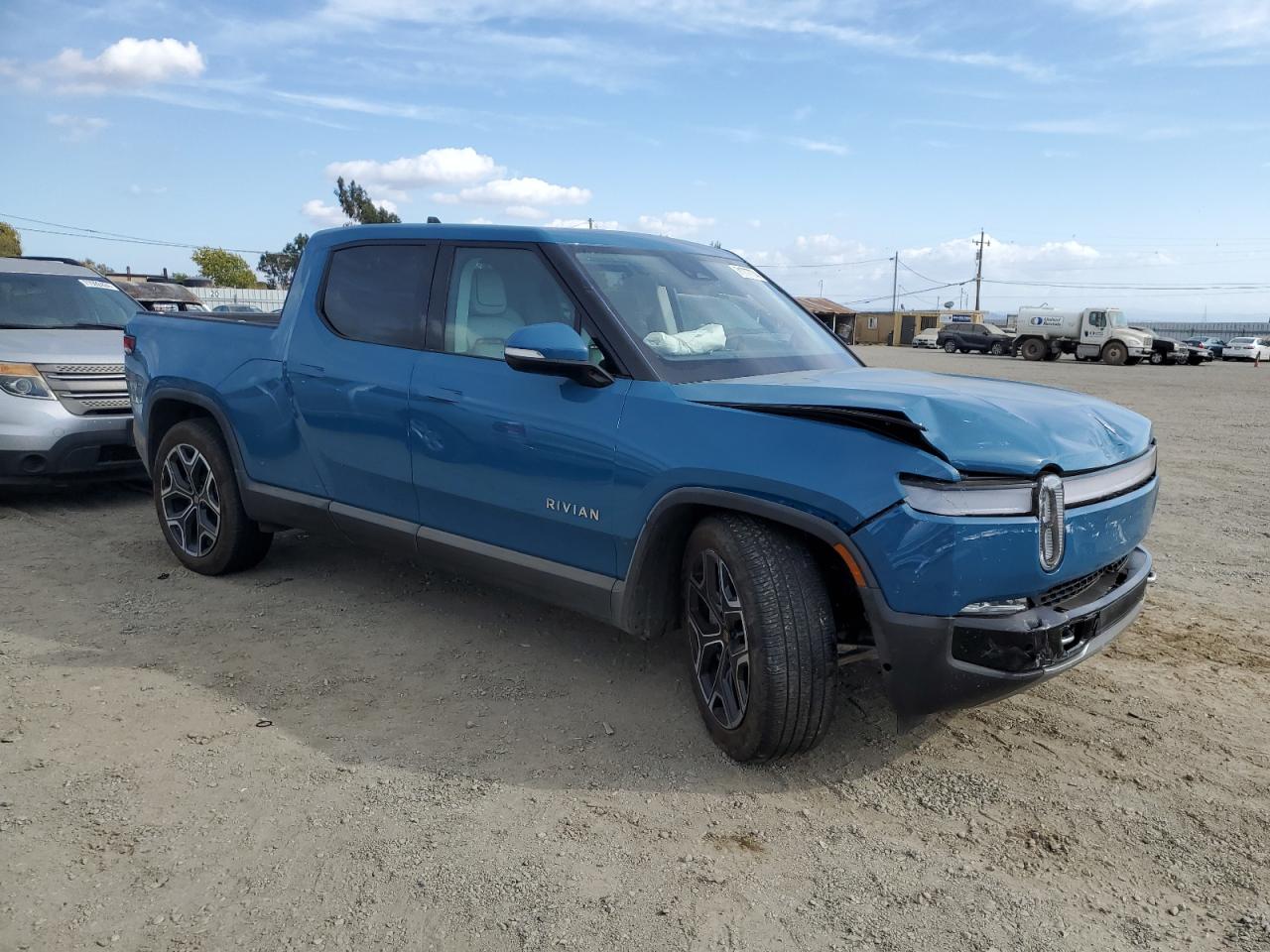 Lot #2975633453 2024 RIVIAN R1T ADVENT