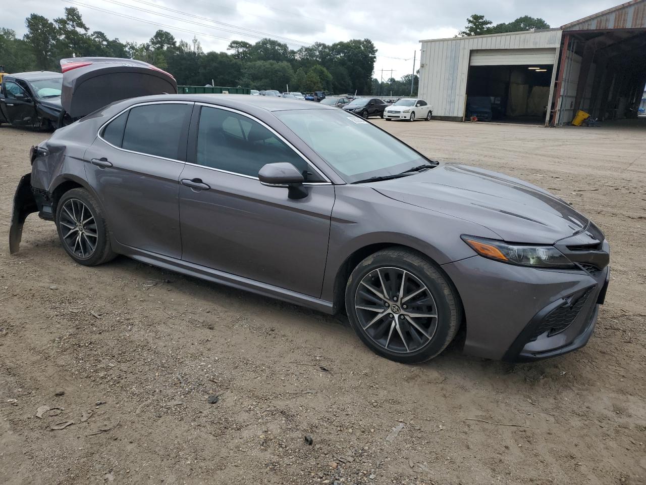 Lot #2989172698 2021 TOYOTA CAMRY SE