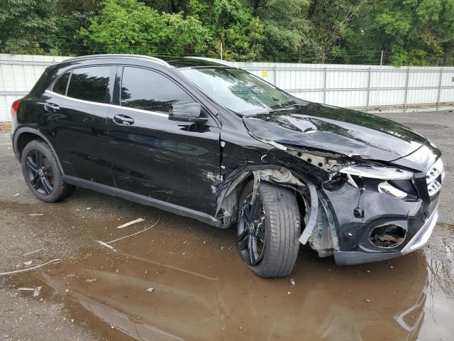 VIN WDCTG4EB4JJ465218 2018 MERCEDES-BENZ GLA-CLASS no.4