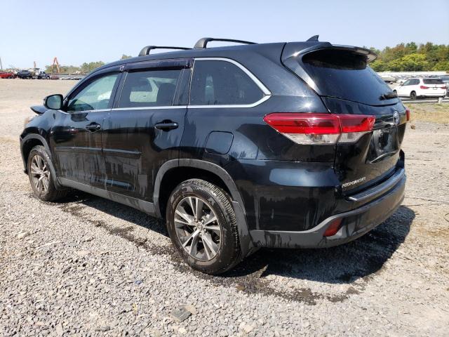 VIN 5TDBZRFH6KS956230 2019 Toyota Highlander, LE no.2