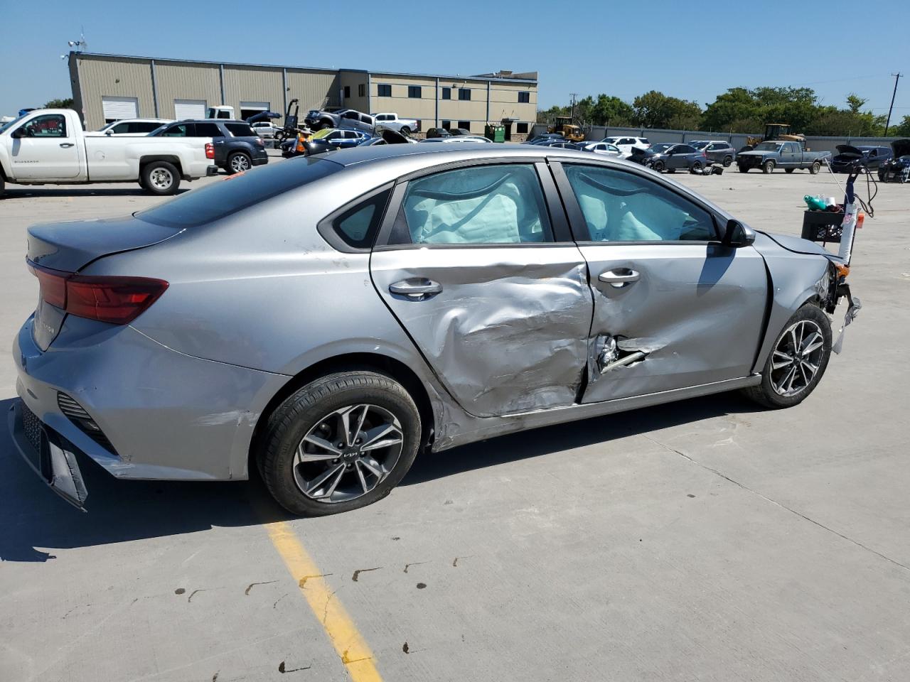 Lot #2989478585 2023 KIA FORTE