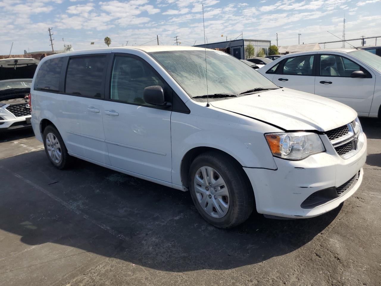 Lot #2912128723 2017 DODGE GRAND CARA