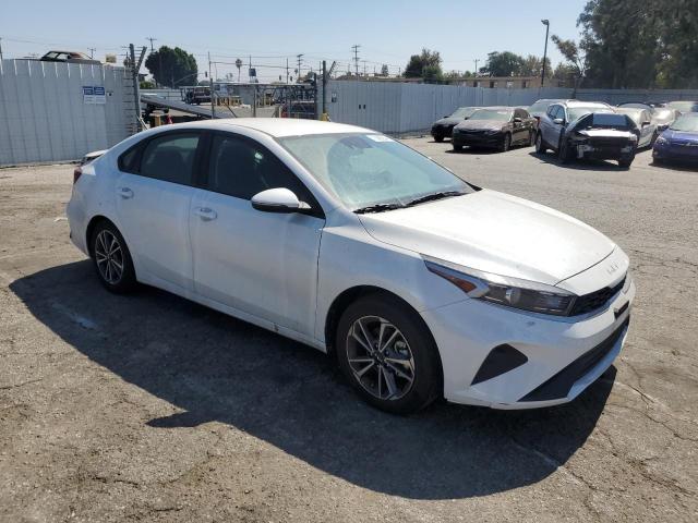 VIN 3KPF24AD4PE579623 2023 KIA Forte, LX no.4